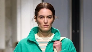 До, во время и после Нового года. Надевайте флиски — их обожают Флоренс Пью, Анастасия Миронова и Мартин Роуз