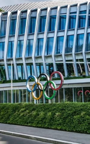 МОК рекомендовал допустить российских и белорусских спортсменов до юношеских соревнований