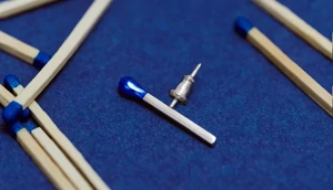 The Blueprint и Avgvst представили серебряную серьгу