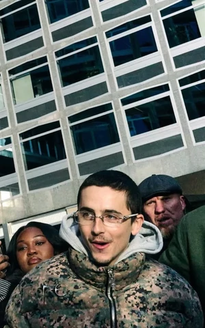 Тимоти Шаламе выпустил совместный трек с EsDeeKid