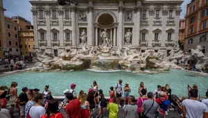 Посещение фонтана Треви в Риме станет платным для туристов