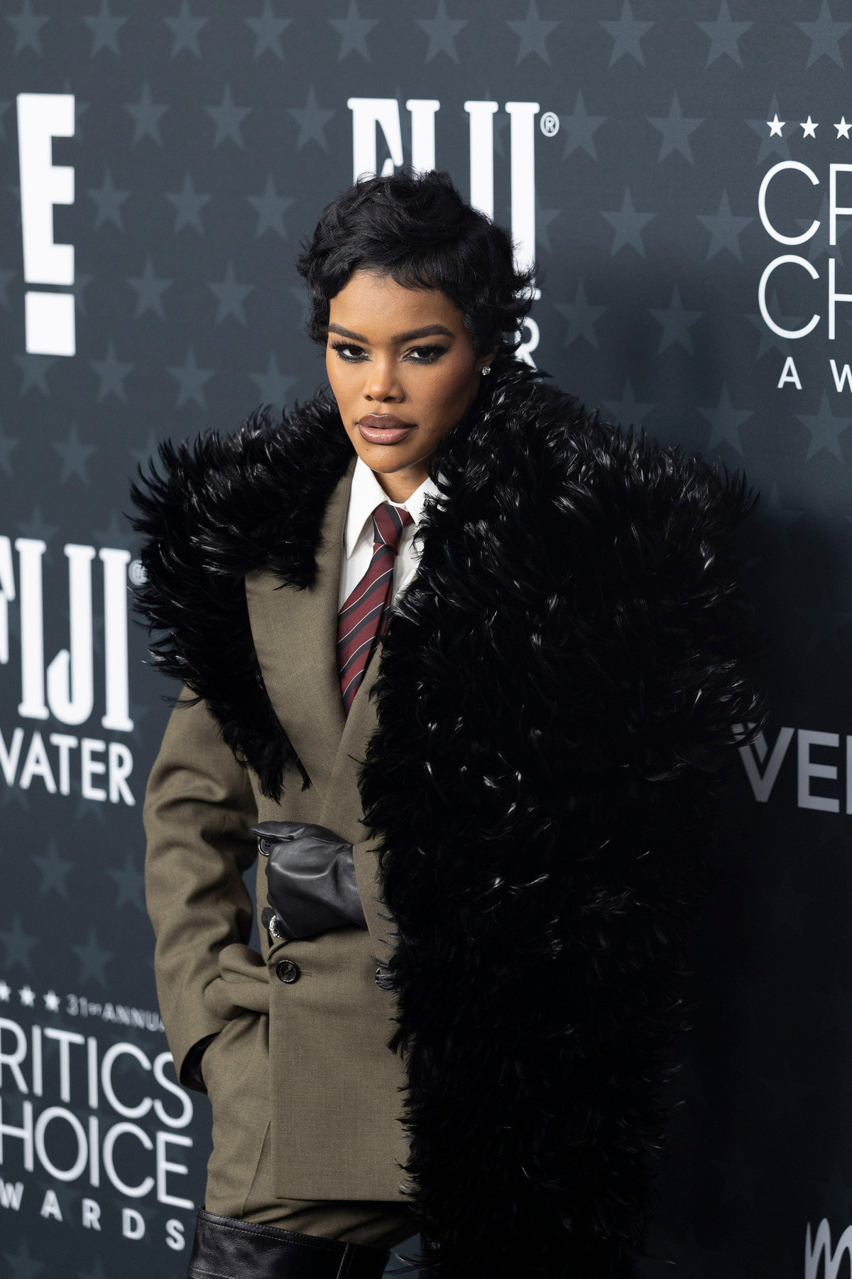 %u0422%u0435%u0439%u044F%u043D%u0430%20%u0422%u0435%u0439%u043B%u043E%u0440%20%u0432%20Saint%20Laurent