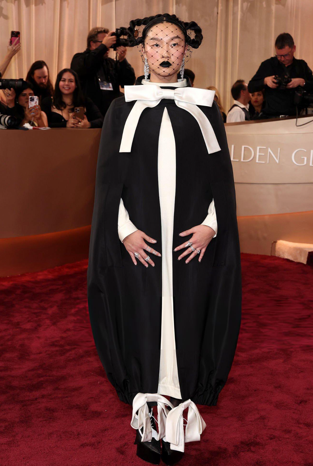 %u041E%u0434%u0440%u0438%20%u041D%u0443%u043D%u0430%20%u0432%20Thom%20Browne