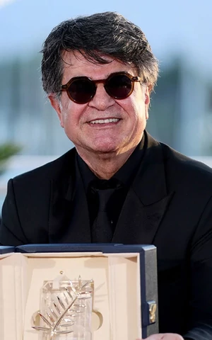 Джафар Панахи осудил власти Ирана на фоне массовых протестов в стране 