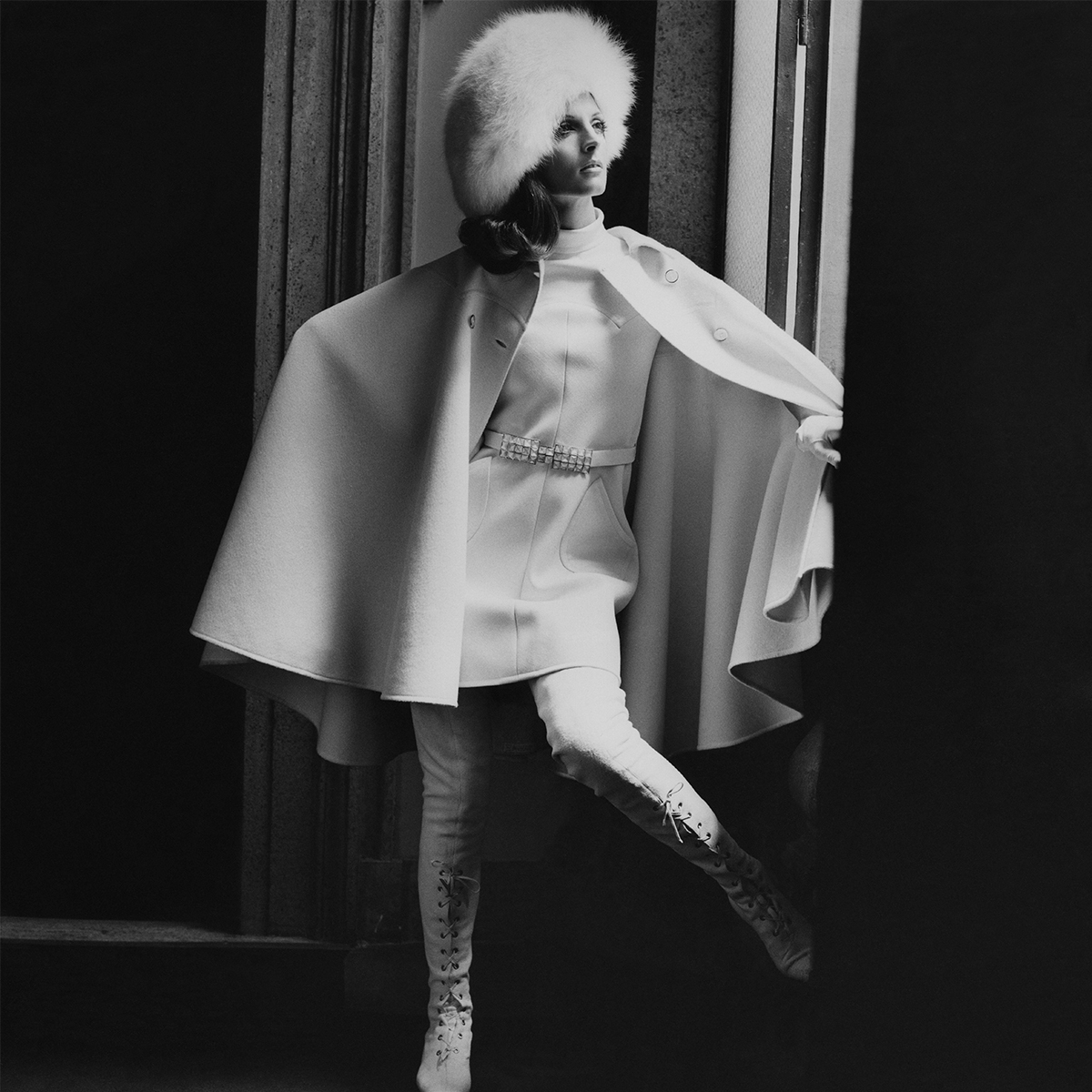 Valentino%2C%20%u0441%u044A%u0451%u043C%u043A%u0430%20Vogue%201968.%20%u0424%u043E%u0442%u043E%3A%20Henry%20Clarke