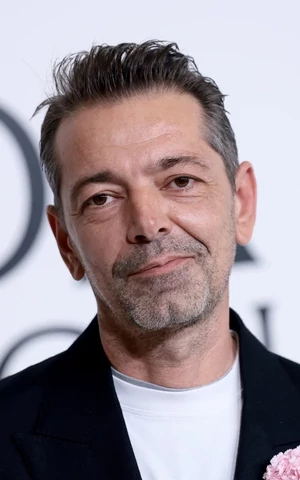 Питер Мюлье – новый креативный директор Versace