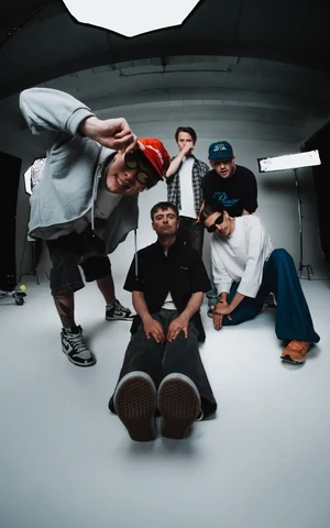 Плейлист от «Симпсонов» из Нижнего: знакомимся с диджеями, взорвавшими тикток 