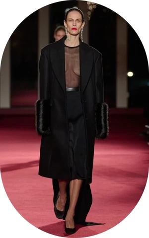 Садоводы, панки и невесты: 13 самых интересных образов недели моды в Нью-Йорке