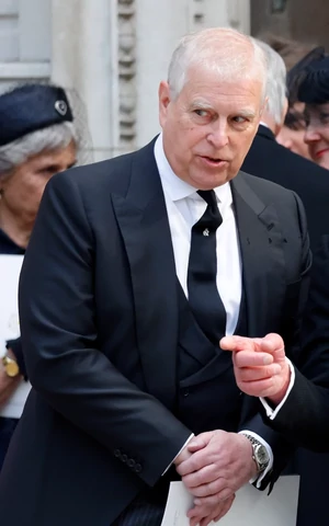 Брат короля Великобритании, экс-принц Эндрю арестован по делу Джеффри Эпштейна