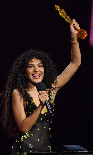 Оливия Дин забрала сразу 4 награды на Brit Awards 2026. Вот кто еще победил