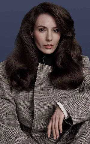 Сняли шапку, но уже забыли, как укладывать волосы? Мы напомним 