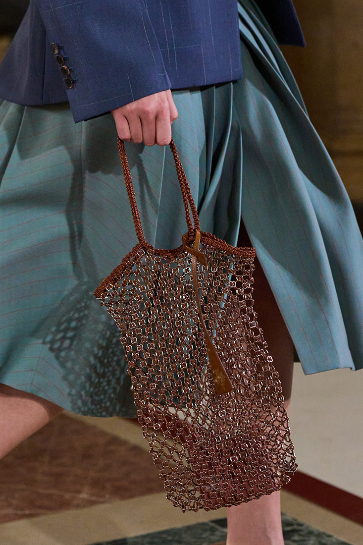 Tory%20Burch%20%u0432%u0435%u0441%u043D%u0430-%u043B%u0435%u0442%u043E%202026