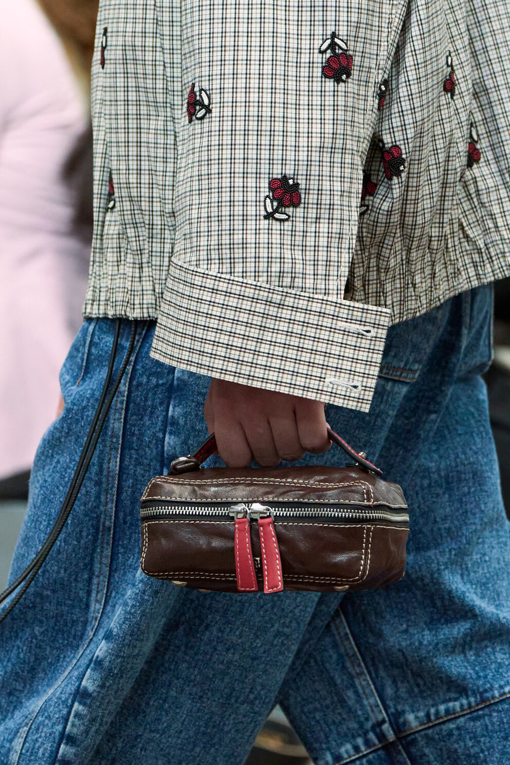 DHRUV%20KAPOOR%20%u0412%u0415%u0421%u041D%u0410-%u041B%u0415%u0422%u041E%202026