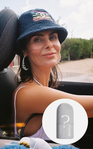 Сыворотка для соболиных бровей и идеальный санскрин. Что в косметичке Надежды Оболенцевой