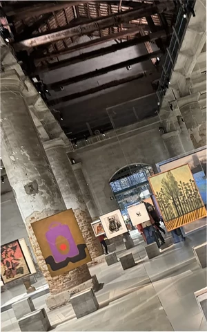 Еврокомиссия может лишить Венецианскую биеннале грантов из-за участия России в выставке этого года