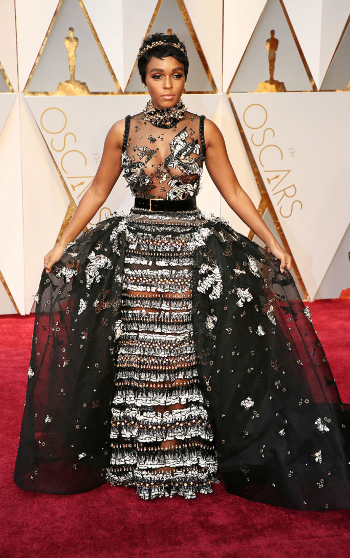 %u0416%u0410%u041D%u0415%u041B%u042C%20%u041C%u041E%u041D%u042D%20%3Cbr%3E%u0412%20ELIE%20SAAB%20%3Cbr%3E%u0418%20ALEXANDER%20VAUTHIER%20COUTURE