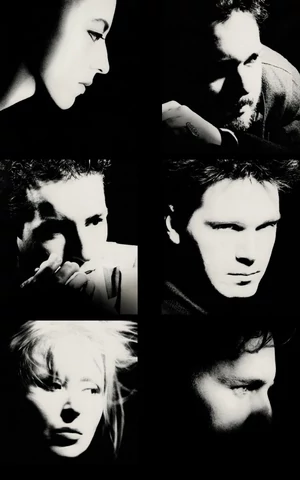 Вшестером пошли, далеко ушли. Какой получилась первая выставка об «Антверпенской шестерке»? 