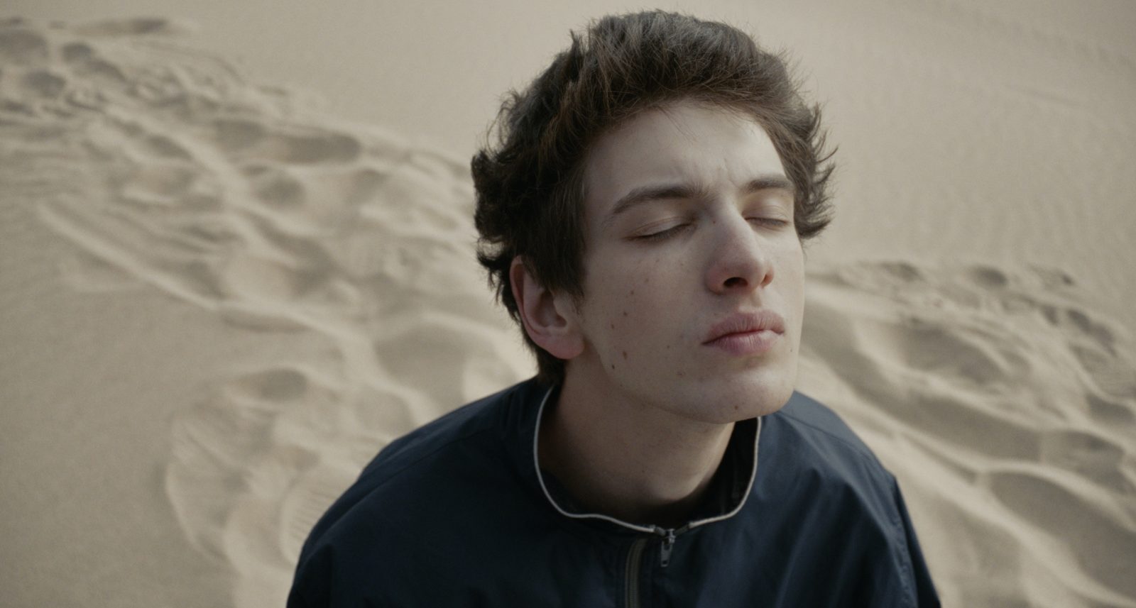 Фильм «Космос засыпает»