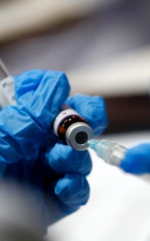 В России впервые применили персонализированную вакцину от рака 