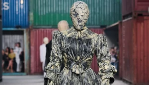 Maison Margiela провели первый подиумный показ за пределами Парижа