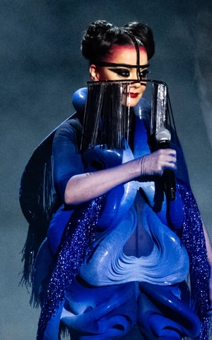 Бьорк во время полного солнечного затмения проведет рейв в Исландии