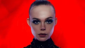 Неоновая ценность: что нужно знать об Эль Фаннинг — номинантке на «Оскар» и звезде нового сериала про вебкам