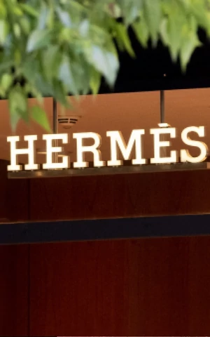 Hermès зафиксировал крупнейшее падение акций после выхода квартального отчета 