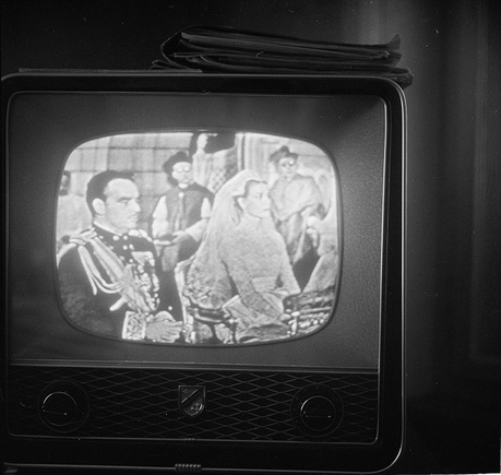 Трансляция свадебной церемонии Грейс Келли и князя Монако Ренье III, 1956