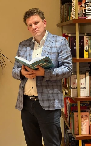 Следственный комитет отпустил четырех топ-менеджеров «Эксмо»