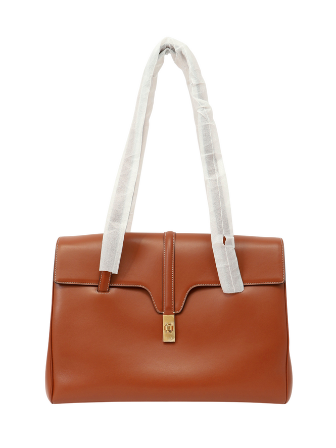 Celine, 301 000 ₽ 