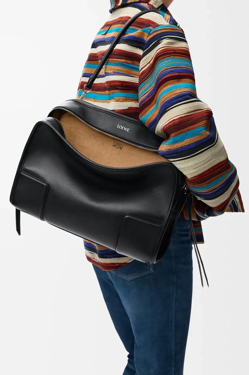 Loewe, 403 000 ₽ 