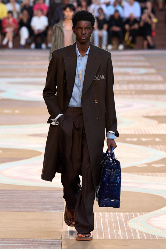 Louis Vuitton весна-лето 2026