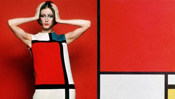Не то, чем кажутся: в чем секрет архивных «платьев Мондриана» Yves Saint Laurent