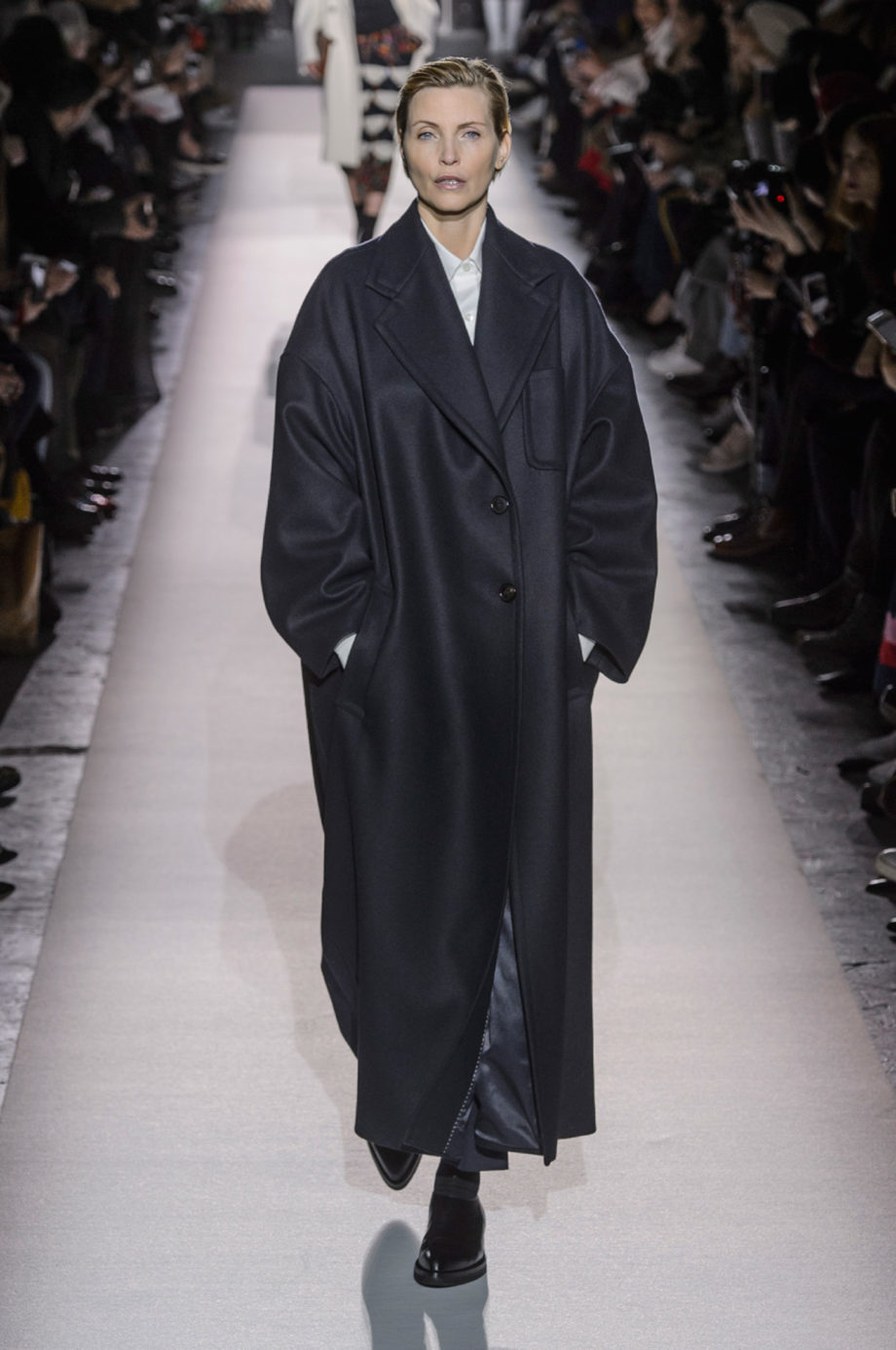 Dries%20Van%20Noten%2C%20%20%u043E%u0441%u0435%u043D%u044C-%u0437%u0438%u043C%u0430%202017/2018