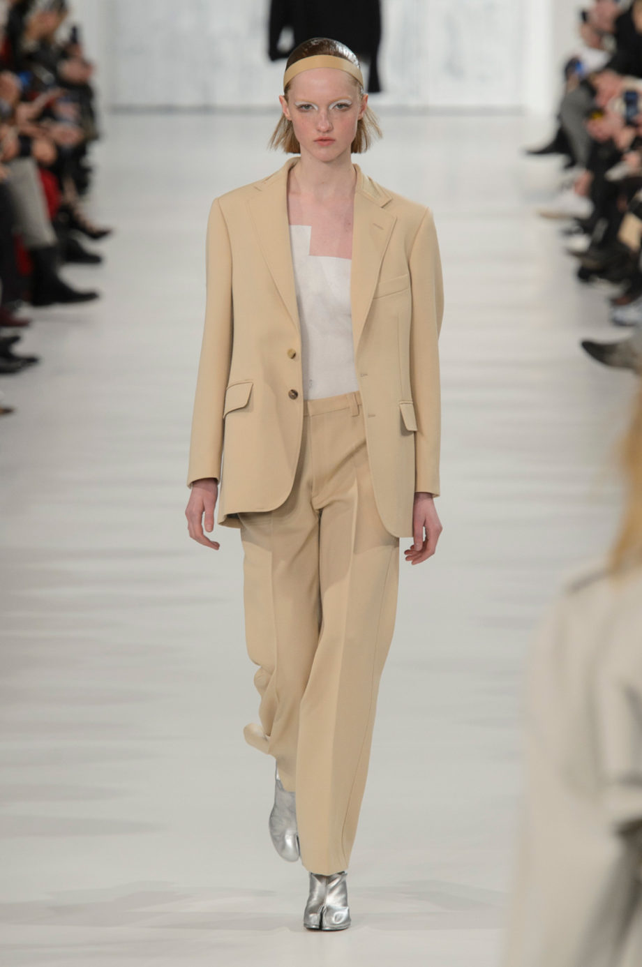 Maison%20Margiela%2C%20%u043E%u0441%u0435%u043D%u044C-%u0437%u0438%u043C%u0430%202017/2018
