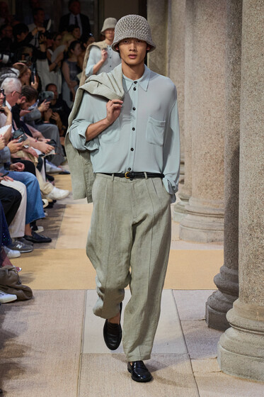 Giorgio Armani весна-лето 2027