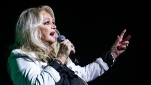 Умерла британская певица Бонни Тайлер