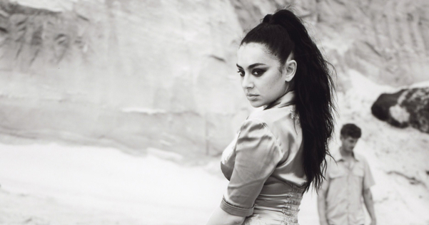 Charli XCX выпустила новый альбом Music, Fashion, Film