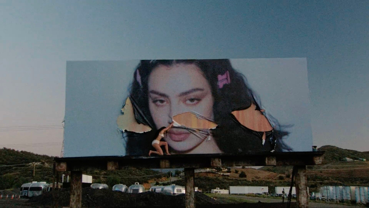 Charli XCX, Party 4 U, 2025