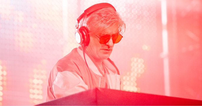Умер французский диджей Kavinsky nightcall