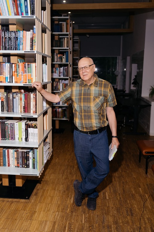 Григорий Кружков