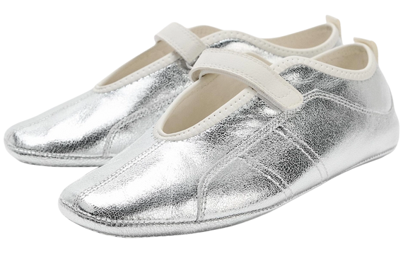 Zara, 5618 ₽