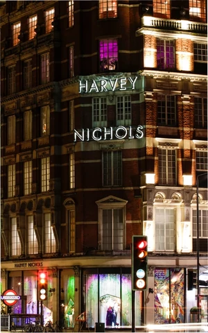 Британский универмаг Harvey Nichols оказался на грани закрытия