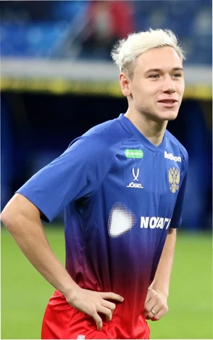 Полузащитник «Локомотива» Алексей Батраков перешел в турецкий футбольный клуб «Галатасарай»