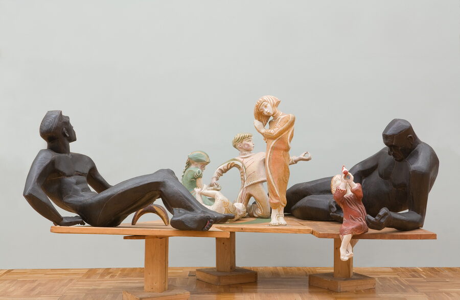 Н. И. Жилинская , «Взрослые и дети», 1965 © Государственная Третьяковская галерея