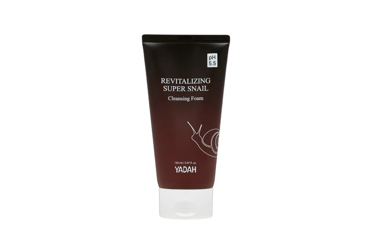 Пенка для умывания Revitalizing Super Snail Cleansing Foam, Yadah