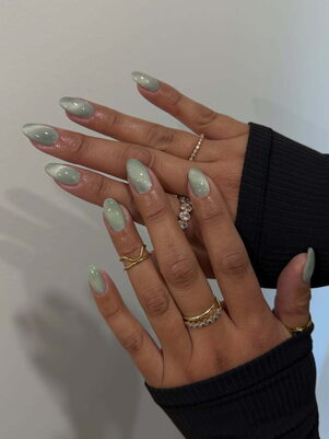Осенний и зимний маникюр @scaviar.nails