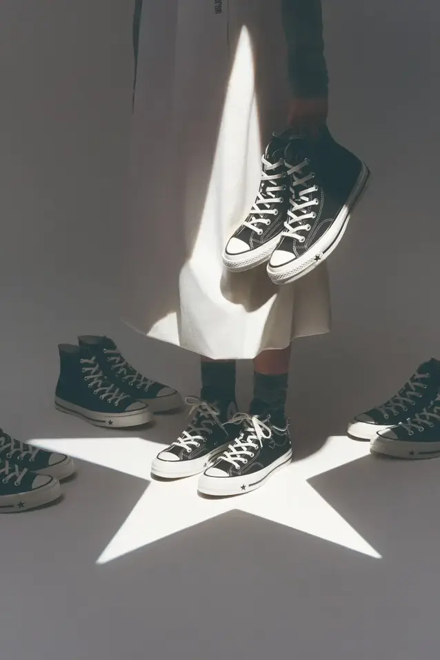 %u0424%u043E%u0442%u043E%3A%20@converse.%20Run%20Star%20Crush%20and%20Chuck%2070%20X%20campaign
