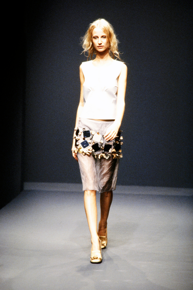 Prada весна-лето 1999