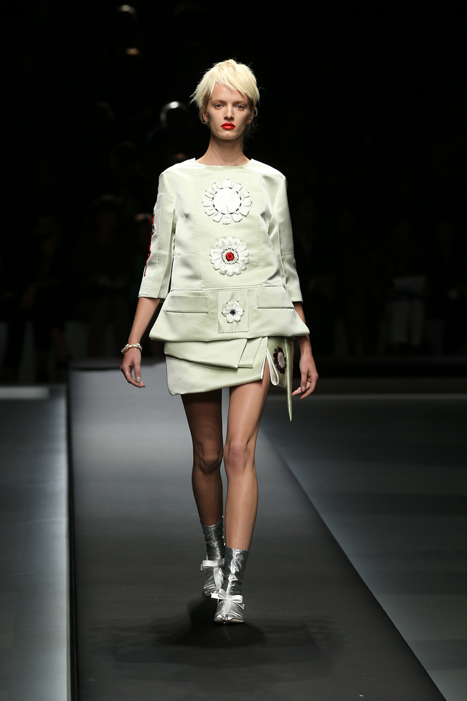 Prada весна-лето 2013